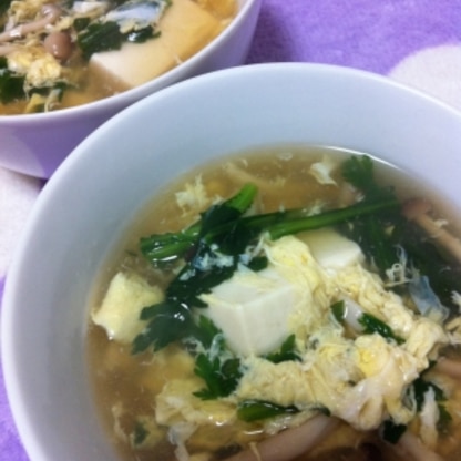 シンプル♪春菊と豆腐のスープ